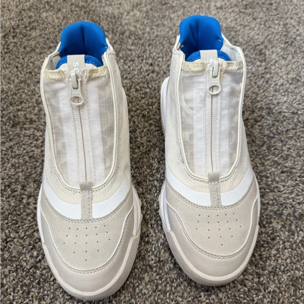 Sorel Cream and Blue Women's Sneakers - Picture 2 of 9